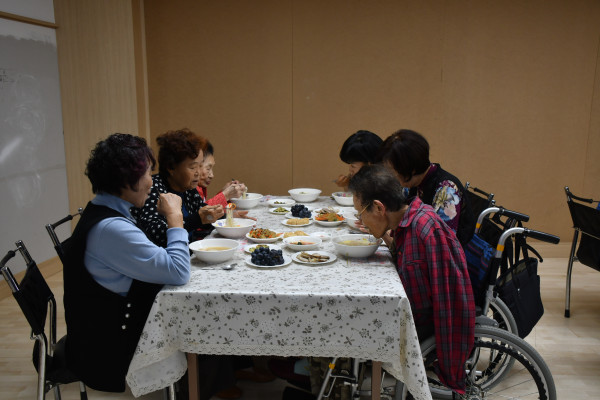 eafaaa2d5a7ffe7ed0d409779f3687ea_1760777420_451.jpg